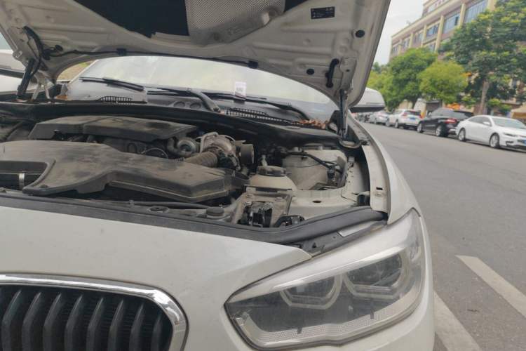 Used BMW 1 Series 2015 120i Leading Model Engine Bay Left
