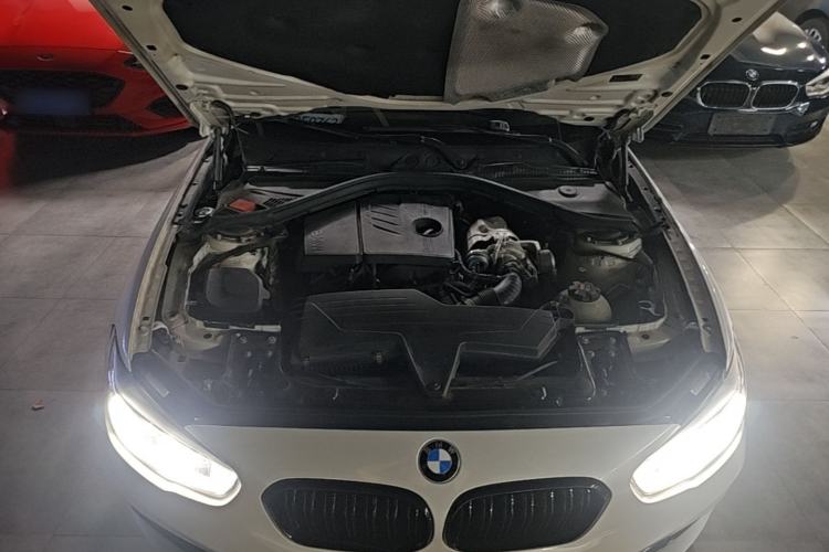 Used BMW 1 Series 2015 120i Sport Design Package Engine Bay