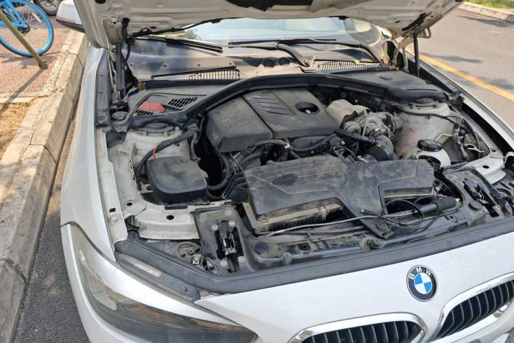 Used BMW 1 Series 2015 118i Leading Model Engine Bay Right