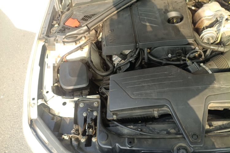 Used BMW 1 Series 2015 120i Leading Model Engine Bay Right