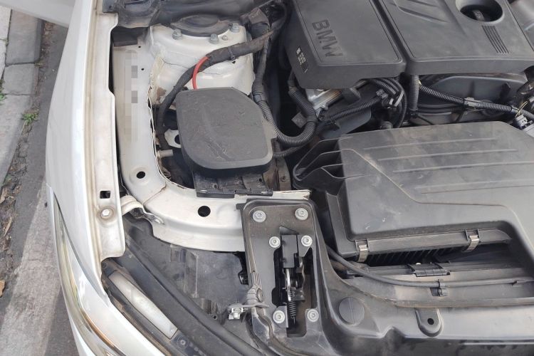 Used BMW 1 Series 2015 118i Leading Model Engine Bay Right