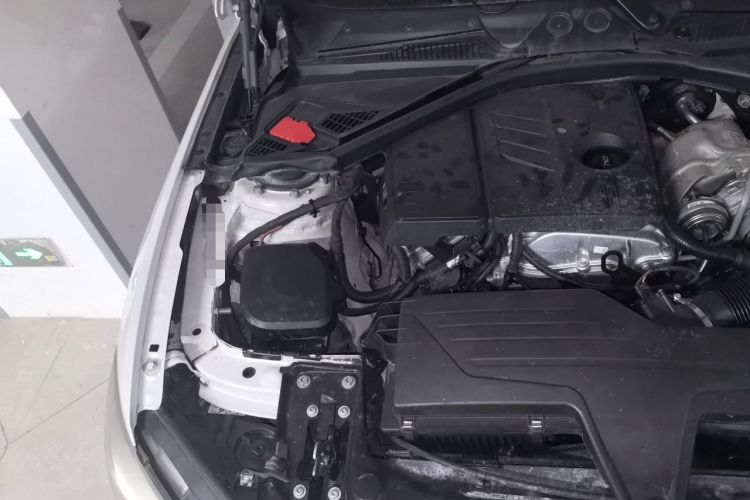 Used BMW 1 Series 2015 118i Leading Model Engine Bay Right
