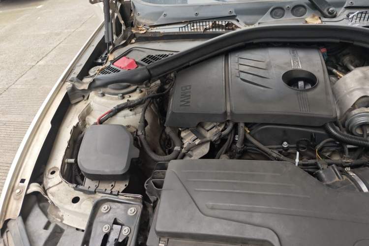 Used BMW 1 Series 2015 120i Leading Model Engine Bay Right