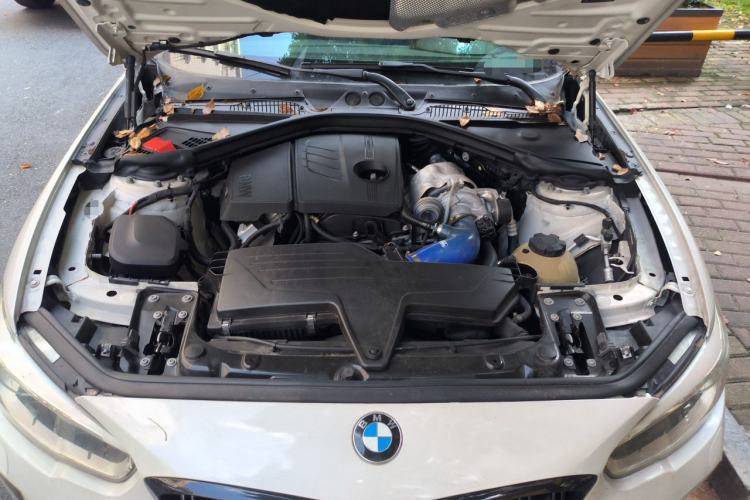 Used BMW 1 Series 2015 120i Leading Model Engine Bay