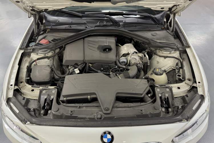 Used BMW 1 Series 2015 120i Sport Design Package Engine Bay