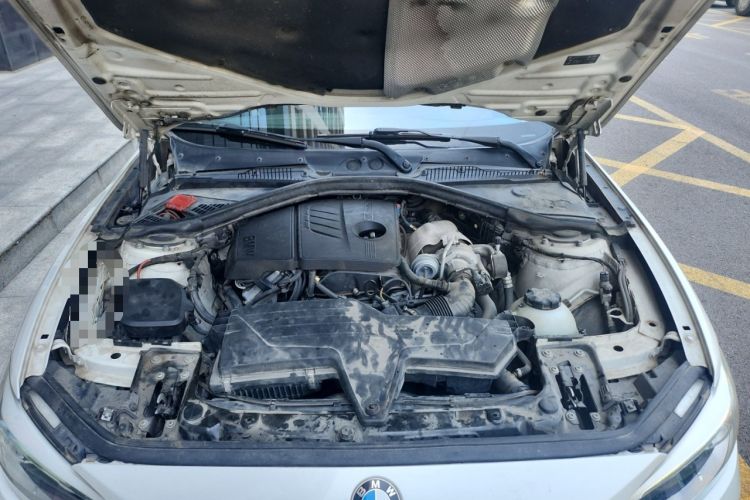 Used BMW 1 Series 2015 118i Urban Design Package Engine Bay