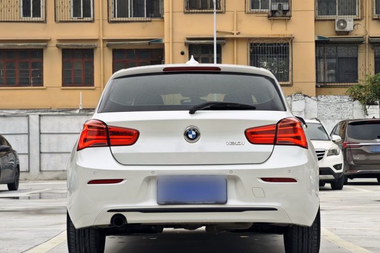 Used BMW 1 Series 2015 120i Sport Design Package Exterior 11