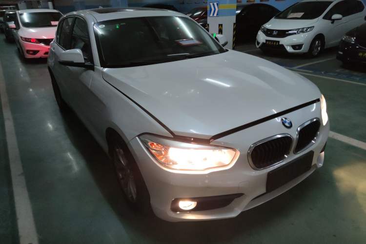 Used BMW 1 Series 2015 118i Leading Model Exterior 2