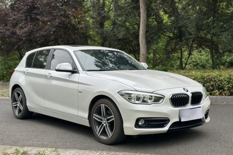 Used BMW 1 Series 2015 120i Sport Design Package Exterior 4