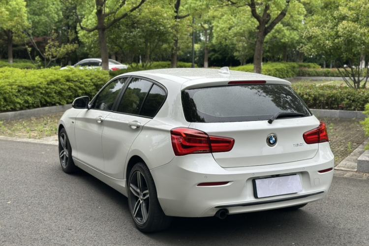 Used BMW 1 Series 2015 120i Sport Design Package Exterior 5
