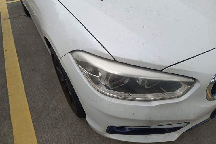 Used BMW 1 Series 2015 118i Urban Design Package Exterior 6