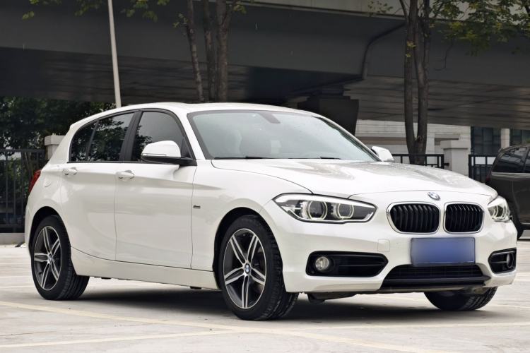 Used BMW 1 Series 2015 120i Sport Design Package Exterior 9