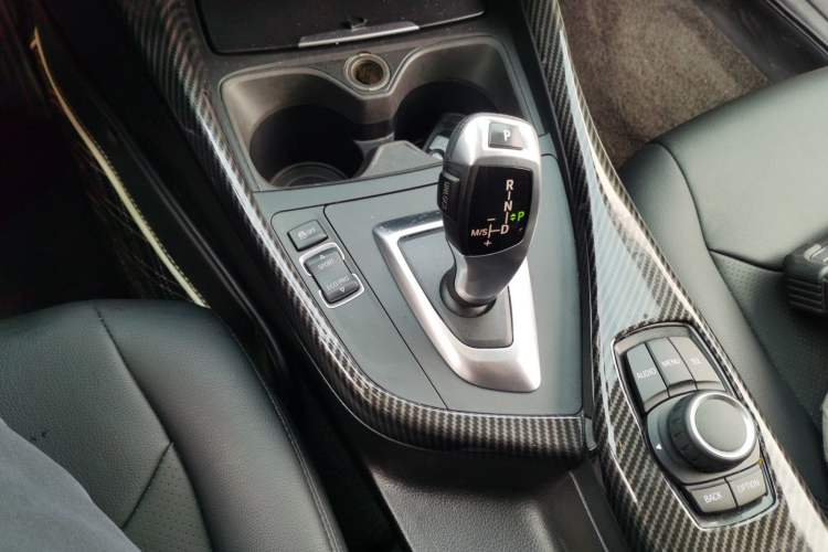 Used BMW 1 Series 2015 118i Leading Model Gear Lever