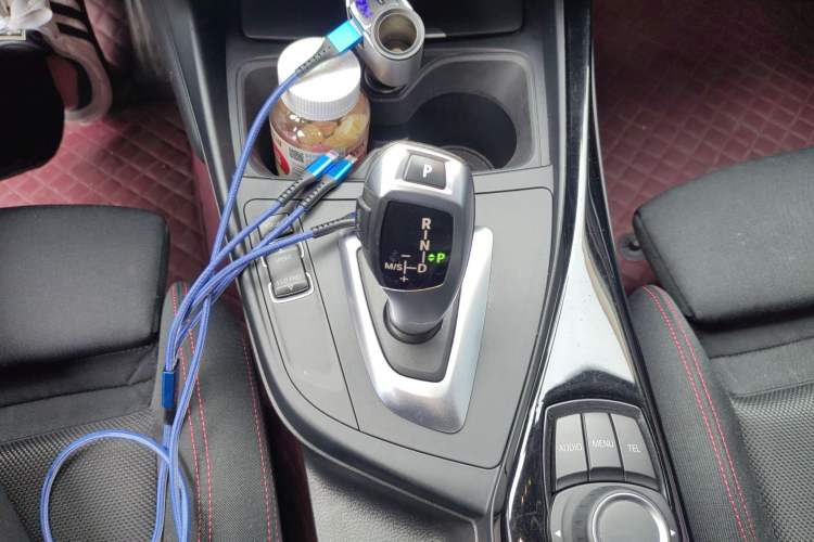 Used BMW 1 Series 2015 120i Sport Design Package Gear Lever
