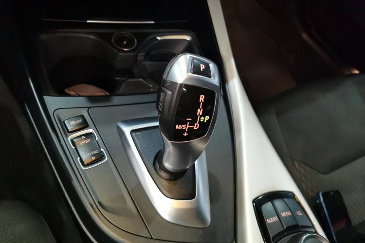 Used BMW 1 Series 2015 118i Leading Model Gear Lever