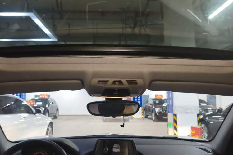Used BMW 1 Series 2015 118i Urban Design Package Headliner