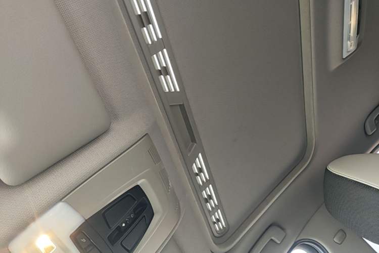 Used BMW 1 Series 2015 118i Urban Design Package Headliner