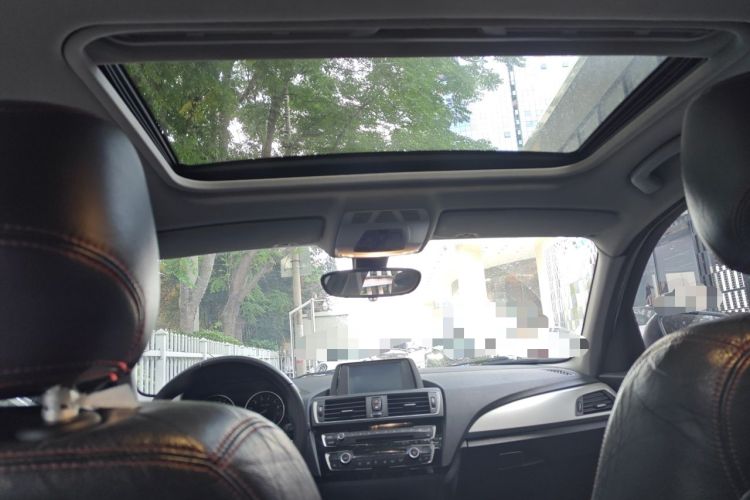 Used BMW 1 Series 2015 120i Leading Model Headliner