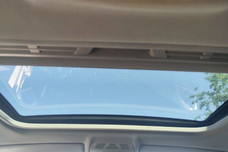 Used BMW 1 Series 2015 118i Leading Model Headliner