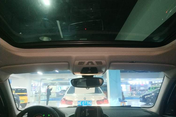 Used BMW 1 Series 2015 120i Sport Design Package Headliner