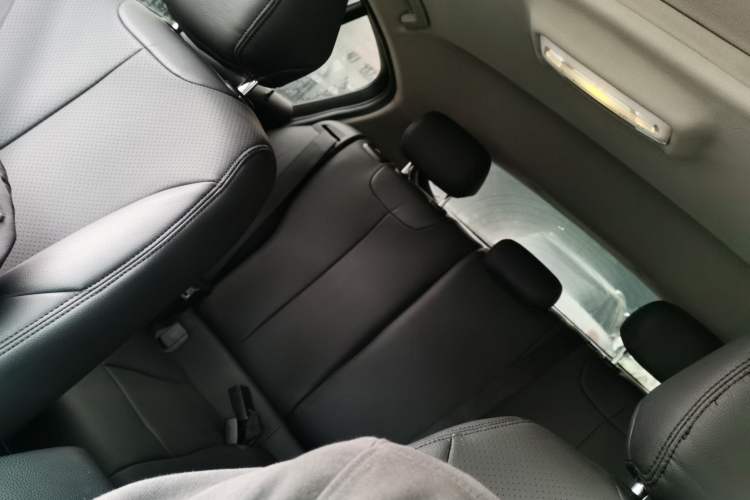 Used BMW 1 Series 2015 118i Leading Model Headliner