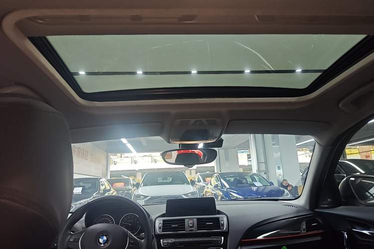 Used BMW 1 Series 2015 120i Sport Design Package Headliner