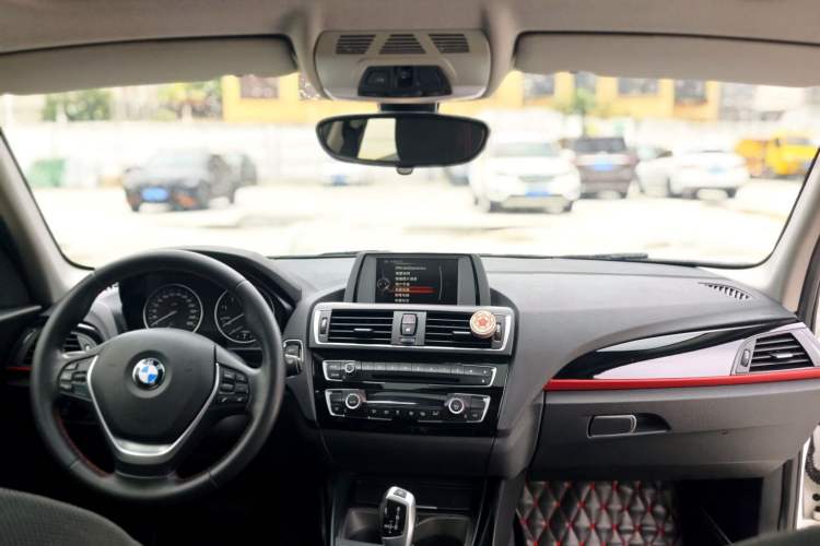 Used BMW 1 Series 2015 120i Sport Design Package Interior 5