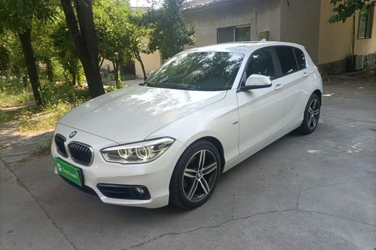 BMW 1 Series 2015 120i Sport Design Package usado Guazi used car, China used car export, Used car for sale, Used cars, Cheapest cars for sale