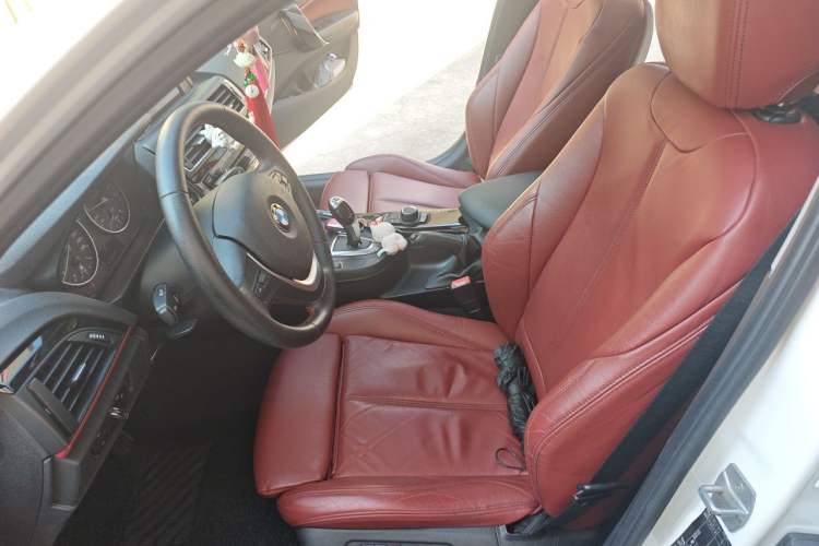 Used BMW 1 Series 2015 120i Sport Design Package Left Front Seat