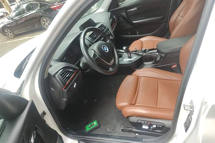 Used BMW 1 Series 2015 120i Sport Design Package Left Front Seat