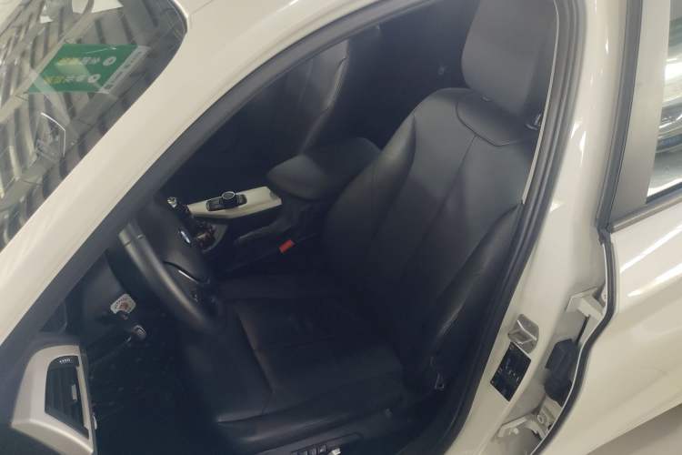 Used BMW 1 Series 2015 120i Leading Model Left Front Seat