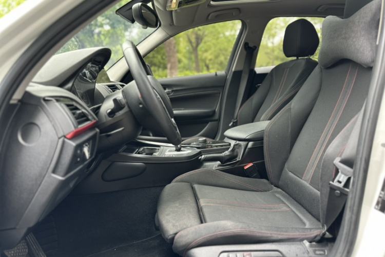 Used BMW 1 Series 2015 120i Sport Design Package Left Front Seat
