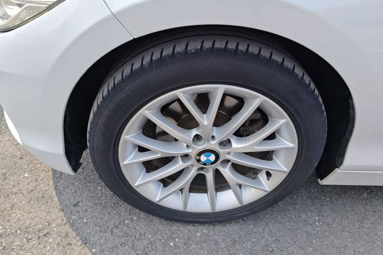 Used BMW 1 Series 2015 120i Leading Model Left Front Wheel Hub