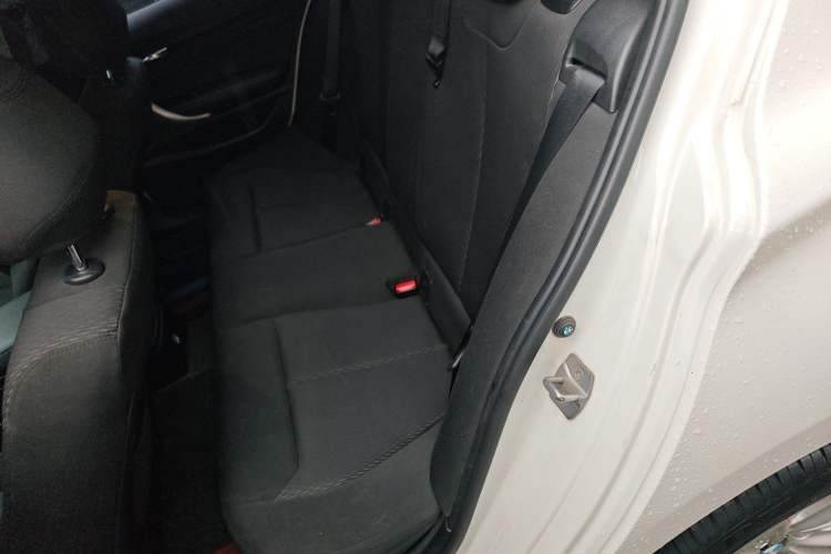 Used BMW 1 Series 2015 118i Urban Design Package Left Rear Seat