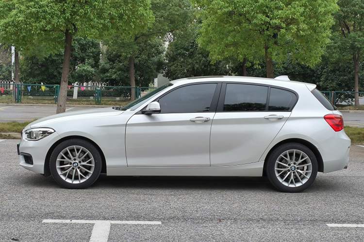 Used BMW 1 Series 2015 120i Leading Model Left Side