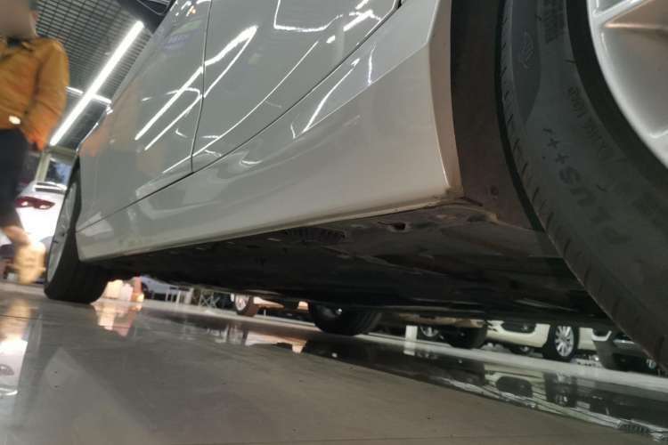 Used BMW 1 Series 2015 120i Leading Model Left Side Sill