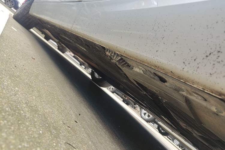 Used BMW 1 Series 2015 120i Sport Design Package Left Side Sill