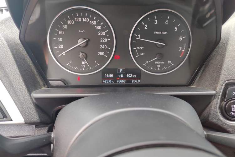 Used BMW 1 Series 2015 118i Leading Model Odometer Close Up