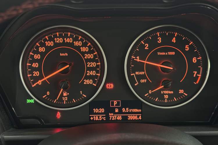 Used BMW 1 Series 2015 120i Sport Design Package Odometer Close Up