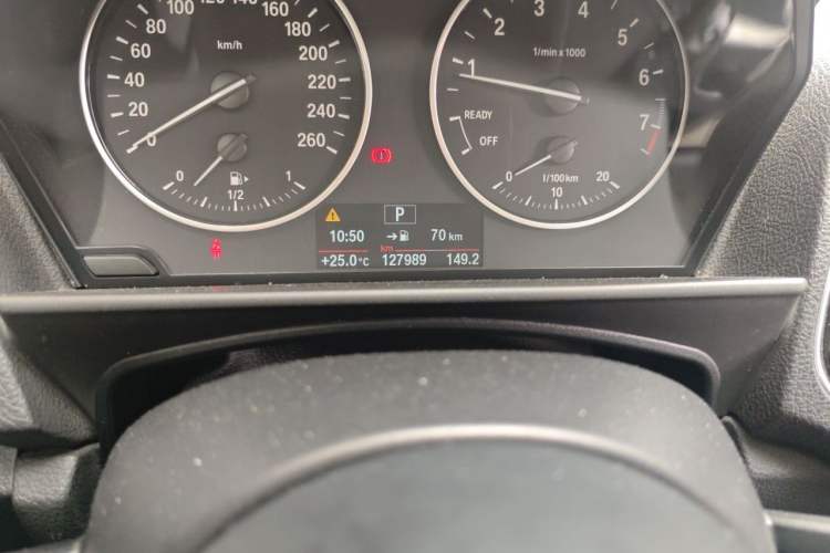 Used BMW 1 Series 2015 120i Leading Model Odometer Close Up
