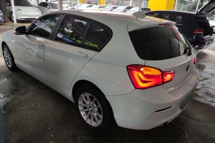 Used BMW 1 Series 2015 118i Leading Model Rear Left 45 Deg