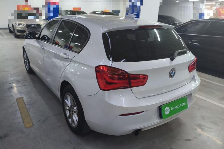 Used BMW 1 Series 2015 118i Urban Design Package Rear Left 45 Deg