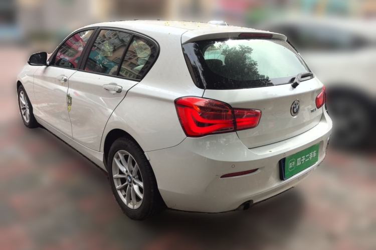 Used BMW 1 Series 2015 118i Leading Model Rear Left 45 Deg