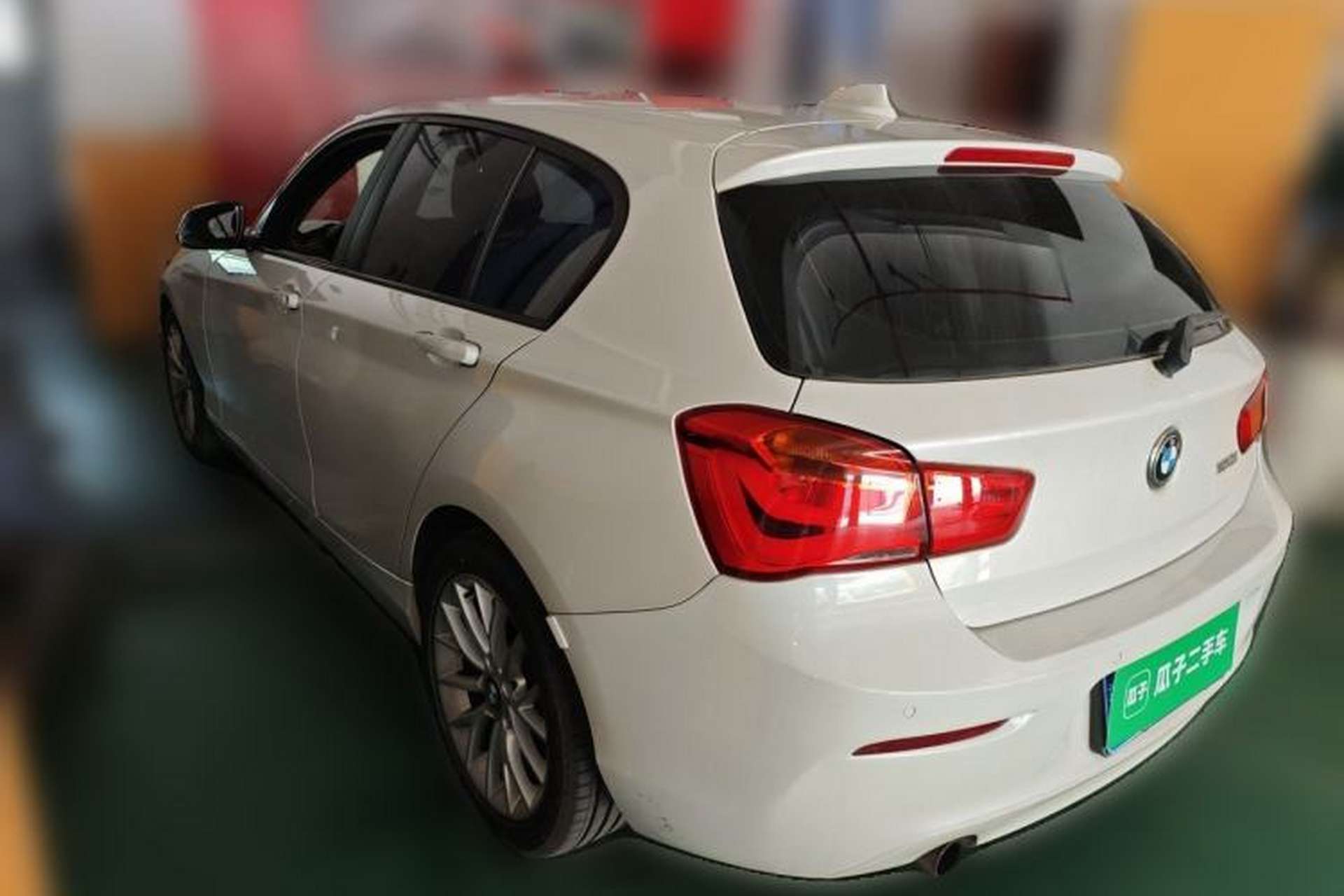 Used BMW 1 Series 2015 120i Leading Model Rear Left 45 Deg
