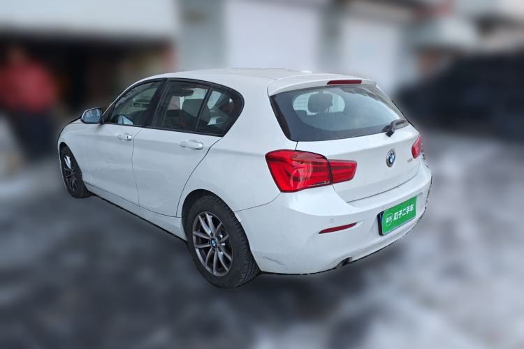 Used BMW 1 Series 2015 118i Leading Model Rear Left 45 Deg