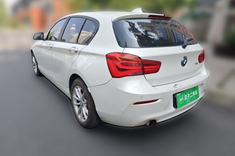 Used BMW 1 Series 2015 118i Leading Model Rear Left 45 Deg