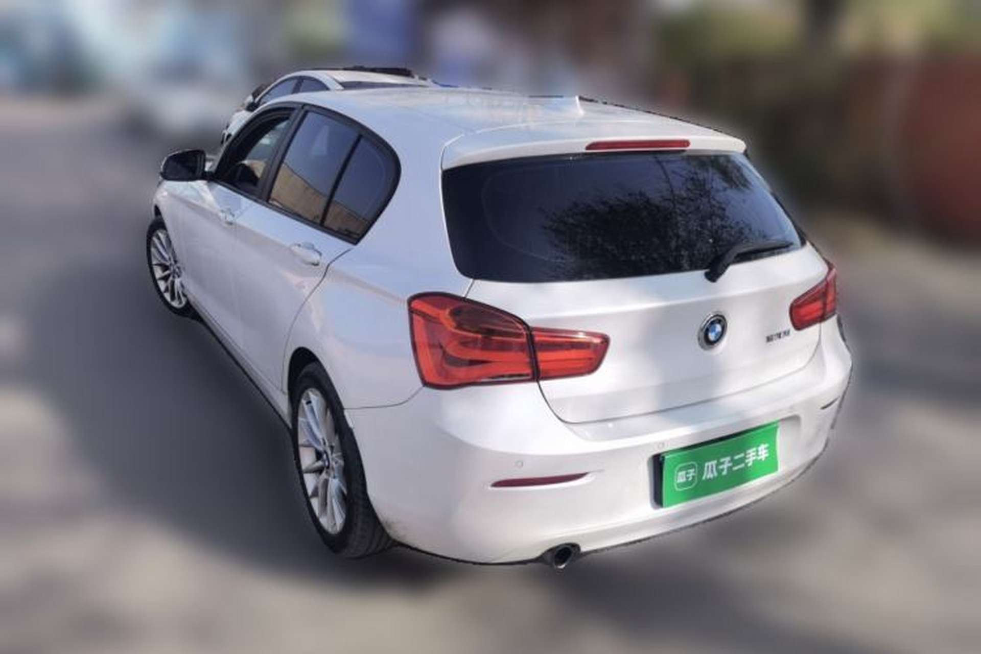 Used BMW 1 Series 2015 120i Leading Model Rear Left 45 Deg