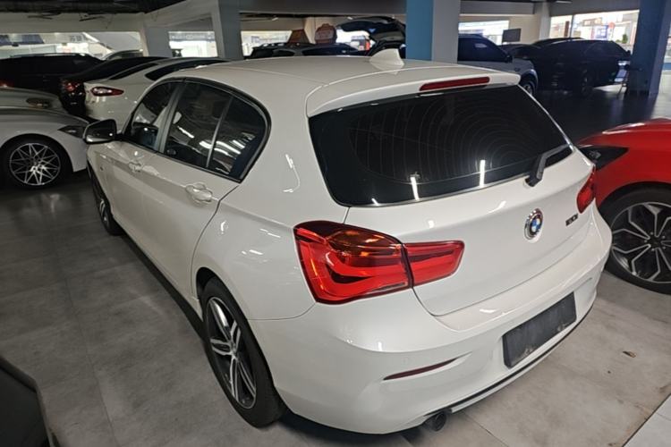Used BMW 1 Series 2015 120i Sport Design Package Rear Left 45 Deg