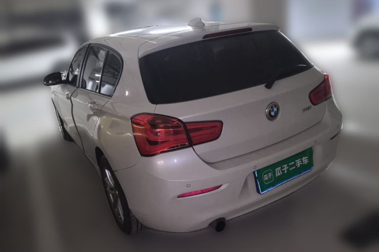 Used BMW 1 Series 2015 118i Leading Model Rear Left 45 Deg