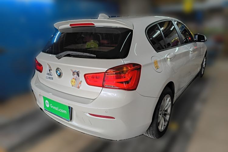 Used BMW 1 Series 2015 118i Leading Model Rear Right 45 Deg